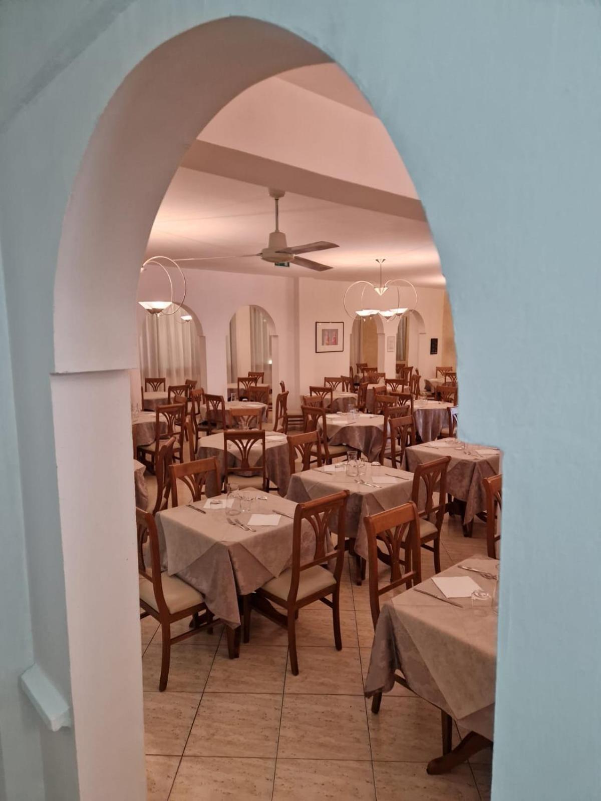 Hotel Caruso Rimini Zewnętrze zdjęcie